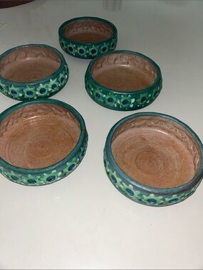 Jane Wherrette 5 antique bowls